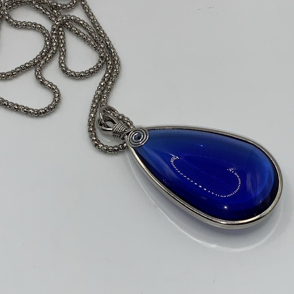 3 for 15 💙Royal Bleu Teardrop Pendant / Silver Necklace